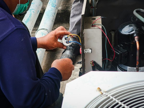 Installation maintenance et réparation de compresseur d'air: service complet dans l'hérault